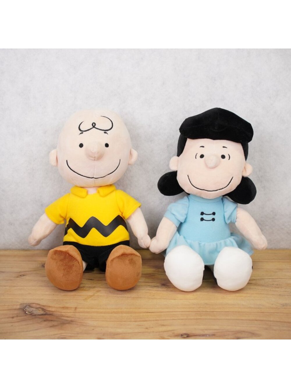 Kohl’s Cares Charlie Brown & Lucy Schulz 2019 Peanuts Gang Plush Toy 13" - Picture 1 of 10